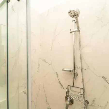 House Politecnico Daire *