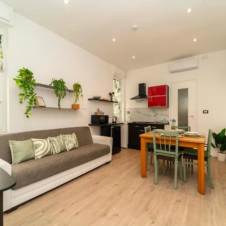 Apartment House Politecnico